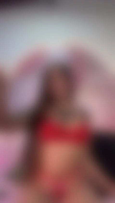 hey youuu ..Come for me and fuck me 
rtmp://live.stream.high... by anahile-cruz