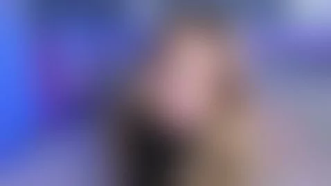 Your sexy girl wants to have fun with you today😏 by ady-vogt