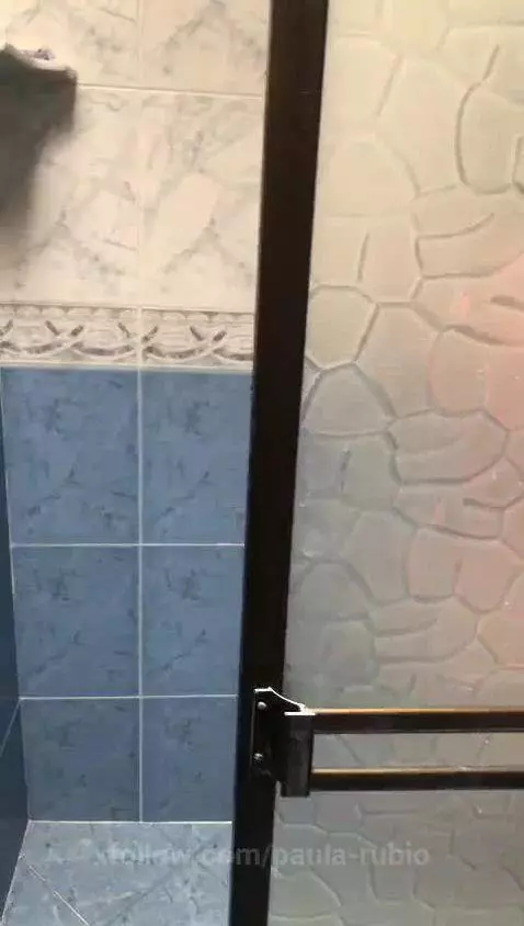 Uppsss... by paula-rubio