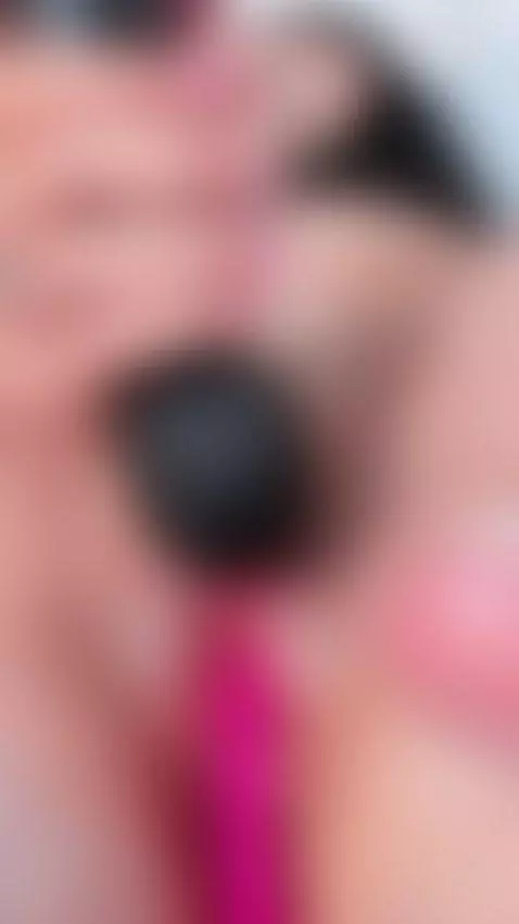 🚨 Your favorite show just started – join me now!🥵 by martinagrace