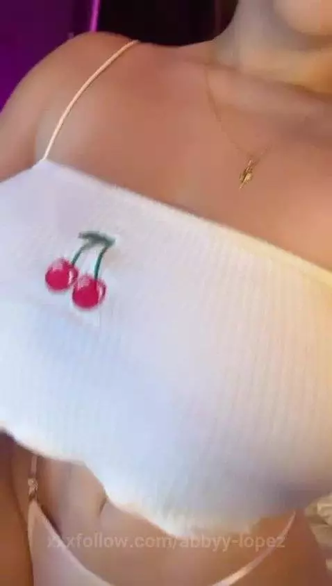 Are u ready to make me bounce? I need some help here 
https:... by abbyy-lopez