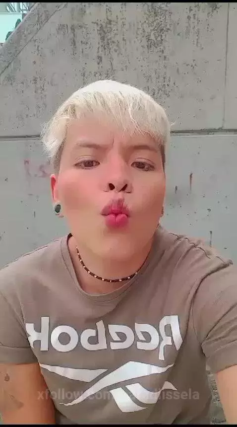 Kisses wherever you like... by paradiissela