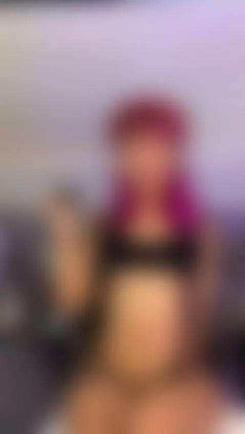 you like what I'm wearing ? by lilasyren