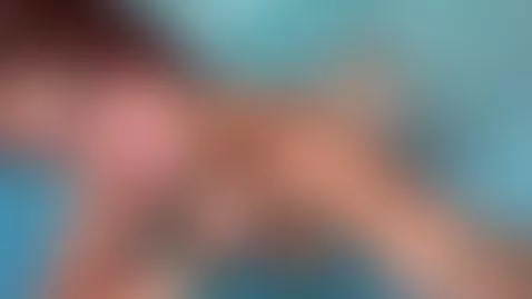 How delicious it is to take a warm bath, after receiving mil... by evahadid