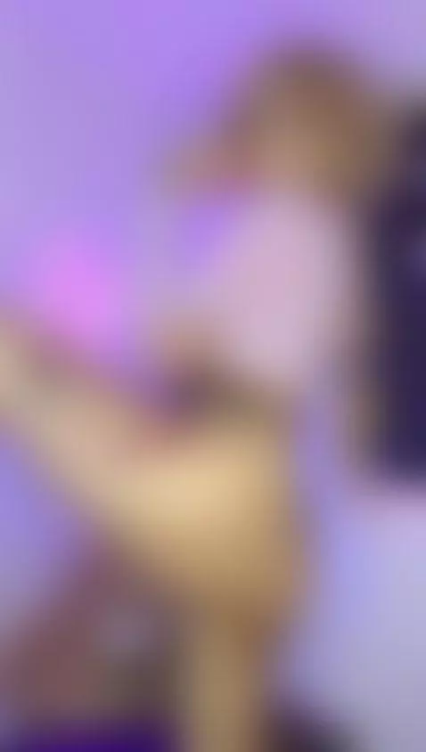 Lest fuck papi, Im online! by emmaa-nakamura