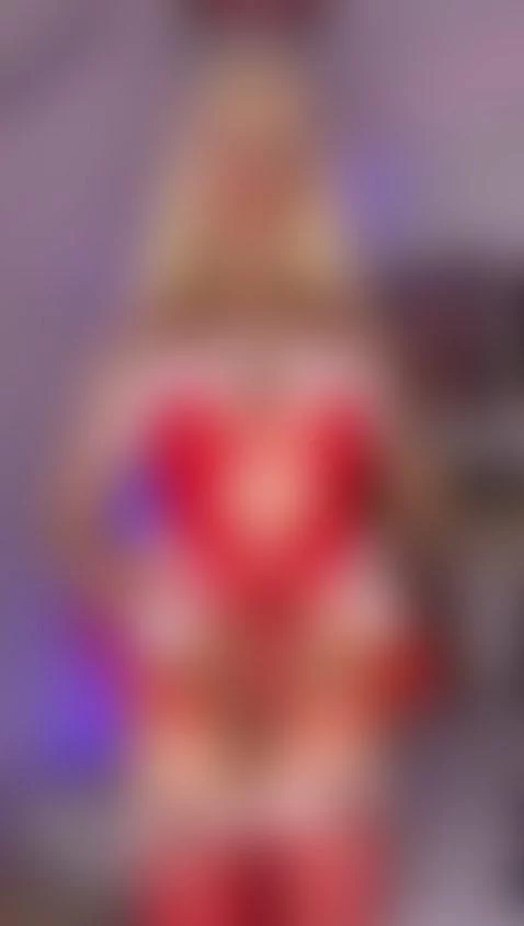 Merry Christmas to everyone! I'm ready for action by helenmoore1