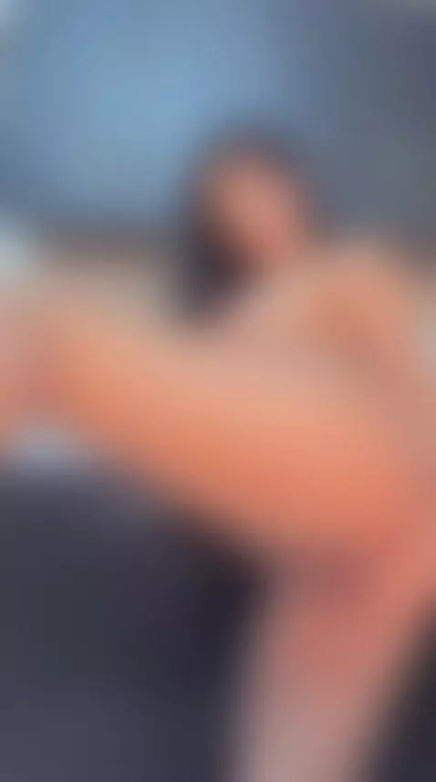 I'm not alone at home, but I don't care, because I want you ... by roxanneshelby