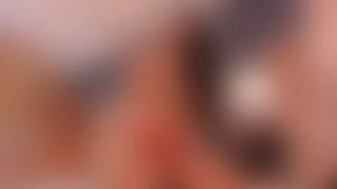 Hey guys, would u like come over here and squezee my boobs? by roxanneshelby