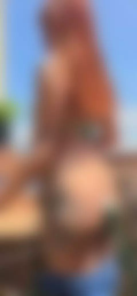 FORGOT THERE WERE NEIGHBORS HAHA by sam-cekot