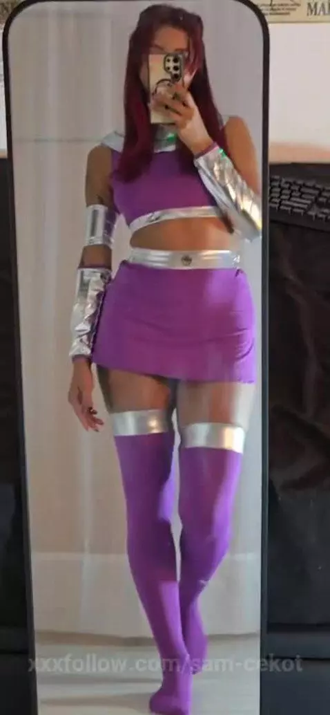 Have u ever dreamed with Starfire? by sam-cekot