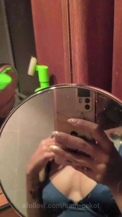 beautiful view in the mirror 😘😍 by sam-cekot