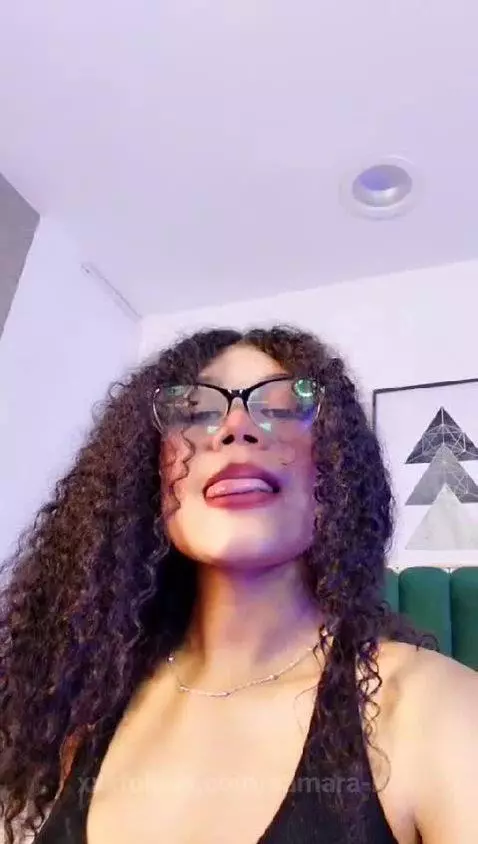 your favorite ebony 🫦 by samara-ks