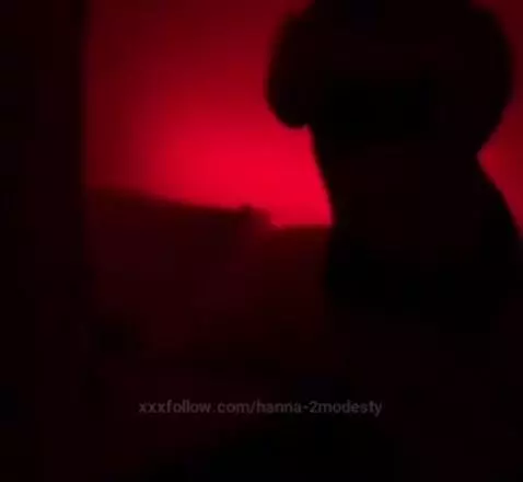 😈❤✨Look at my burning body with very sexy lights surrounding... by hanna-2modesty