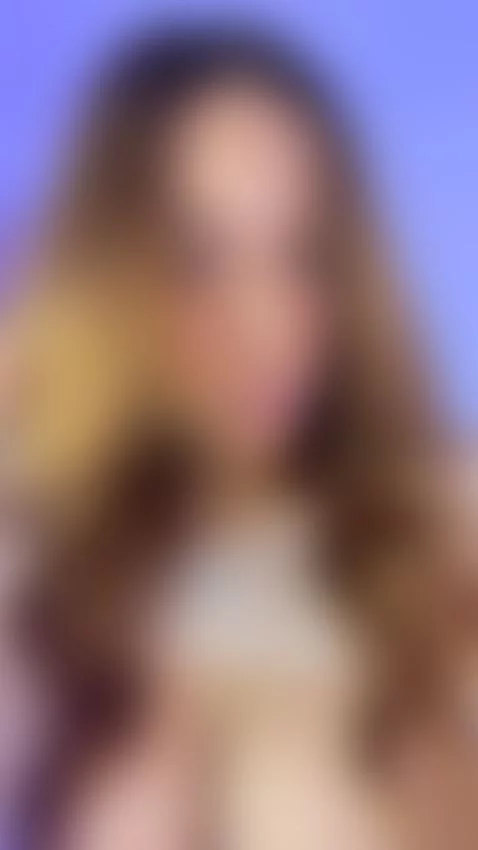 Do you like my hair? 🙈 by anastaxialynn