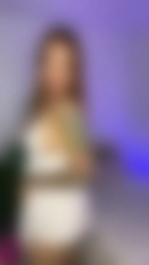 Did you see it? 😈👇🏻👇🏻👇🏻 by anastaxialynn