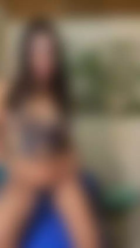 Don't touch me... just look at me and let yourself be tempte... by annyluna