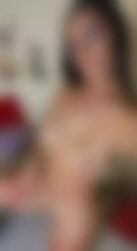 Hey! Look at me with more desire 😏🔥 by annyluna