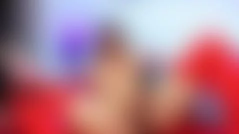 mmmm hot girl in the cam , ready for play with you by miamendoza