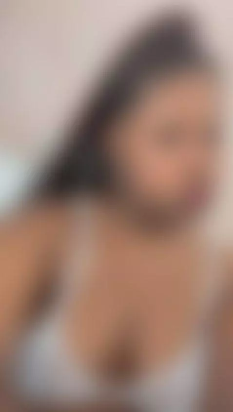 I bet u I can make u cum so fast 🍆💦 by littlechocolatee