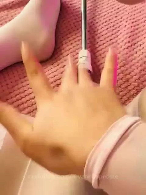 Omg, my pussy is ready to be fucked by a-vanellopecute