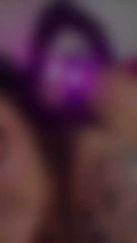 I feel like behaving a little bit today 😏 by a-vanellopecute