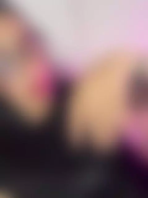 I don't know whether to resist or let everything flow 😏 by a-vanellopecute