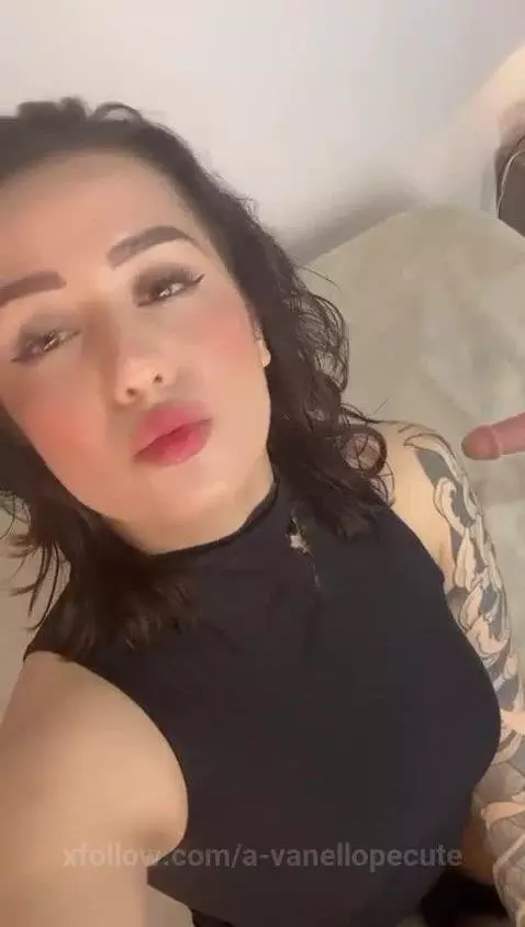 My machine is ready to make me feel horny come see how naugh... by a-vanellopecute