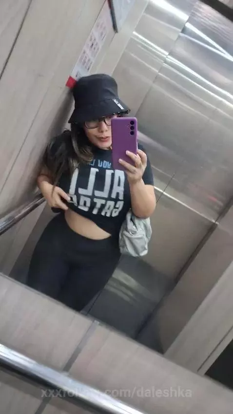 A prank for the security guards who see me on camera 🤪💙 by daleshka