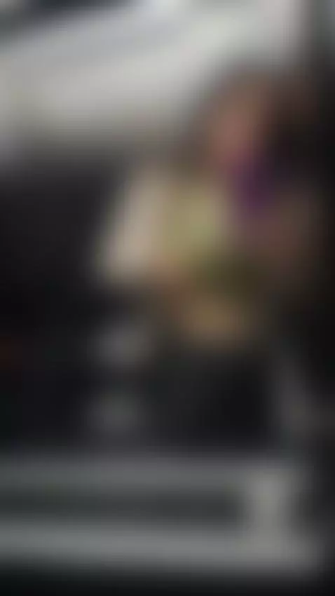 flash fast at elevator by daleshka