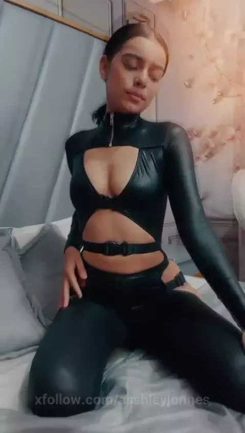 💕Let's end this week by releasing our deepest pleasures.💖 by asshleyjonnes