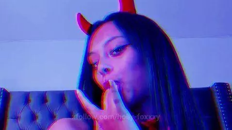 Holly-Foxxxy by holly-foxxxy