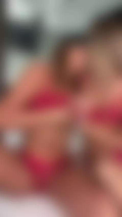 Skyler mea kissing 🥵😘🤤 by smadha