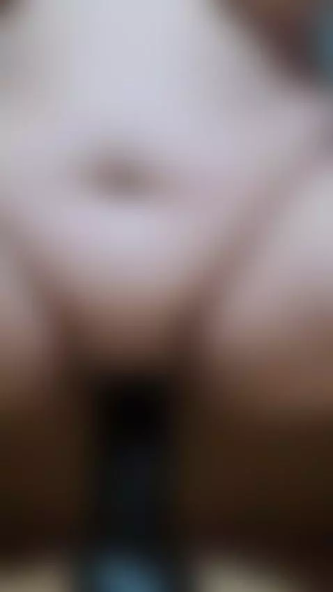 MILF Portuguesa  🔞

xhamsterlive.com/Maria_A_MUDA by mariaponto