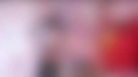 I'm a sexy kitten with a pussy hot 💦🍆 by alicebenet