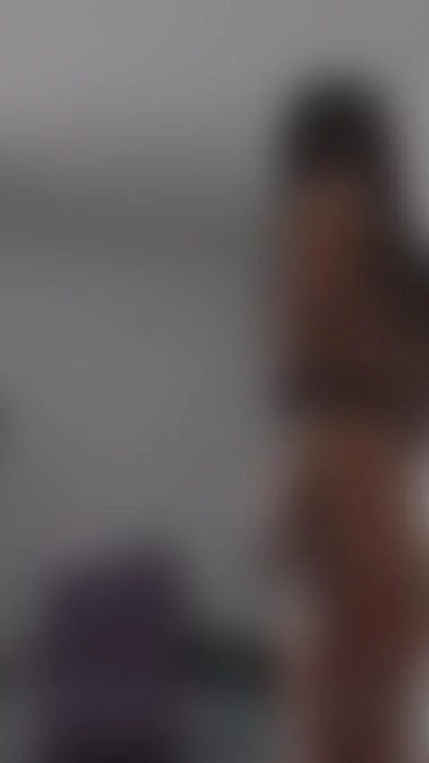 Sensual body by tiifanny-goomez