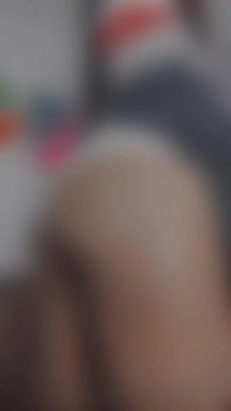 It's so cold that I want to get hot with you 🥶🥵 by tiifanny-goomez