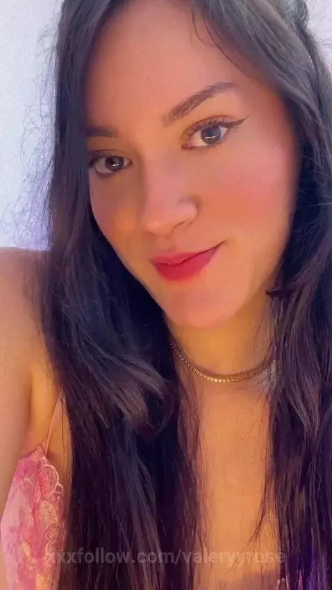 Careful…UI might like it 💋 by valeryyrose