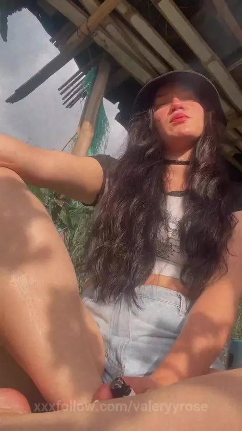 Kissed by the Sunset 💋🌇 by valeryyrose