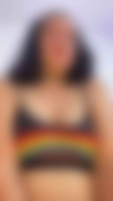 Addicted to My Toy’s Vibes 💋⚡ by valeryyrose