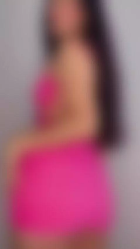 Playful in Pink, Seductive in Motion 😈 by valeryyrose