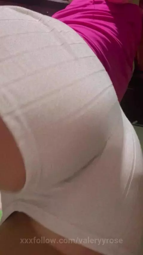 🍑🫦🤤 by valeryyrose