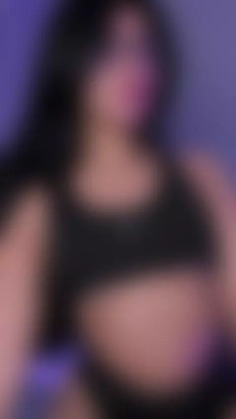 I want to suck your cock love 
https://www.camsoda.com/freya... by freya-mm