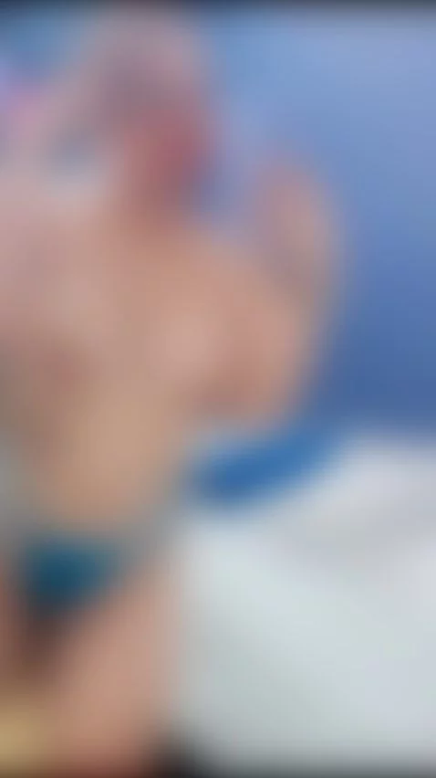 Do you like my sexy body ? 😈🔞 by sweet-creampie