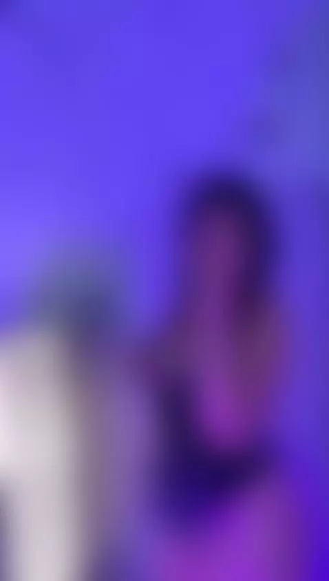 My ass burns and wants your cock 🥵 by shalom-exotic