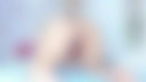 Proof that confidence only gets hotter with time...🔥 Tempted... by shalom-exotic