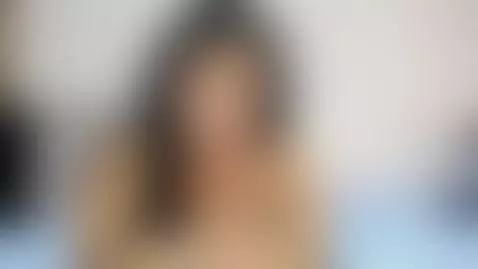 Desire looks good on me... 😈 Catch me ONLINE now→ Link in my... by shalom-exotic