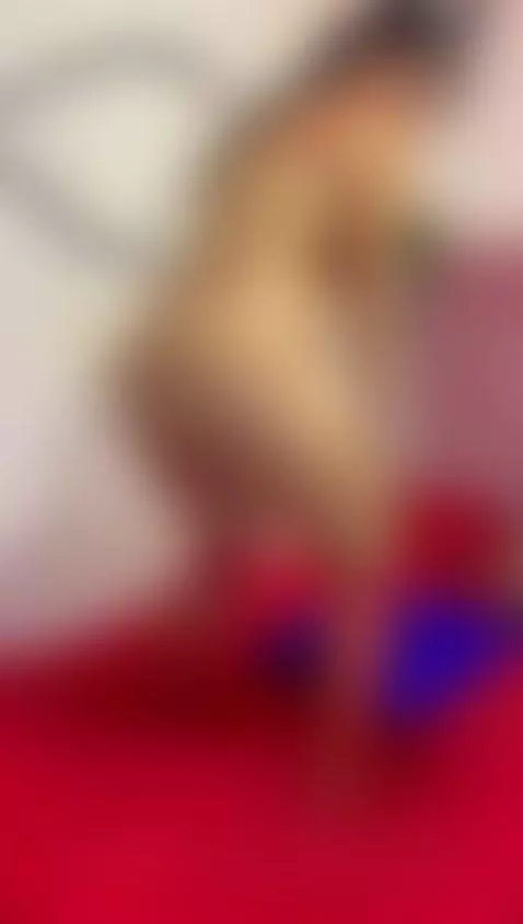 IM A MATURE WOMAN AND I WANNA PLAY 🍑🔥 by shalom-exotic