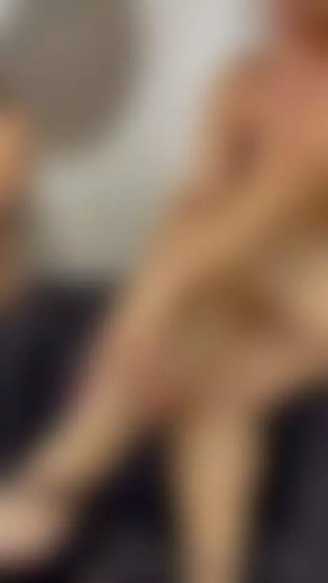 SEXY HEELS 🥵 by shararamos