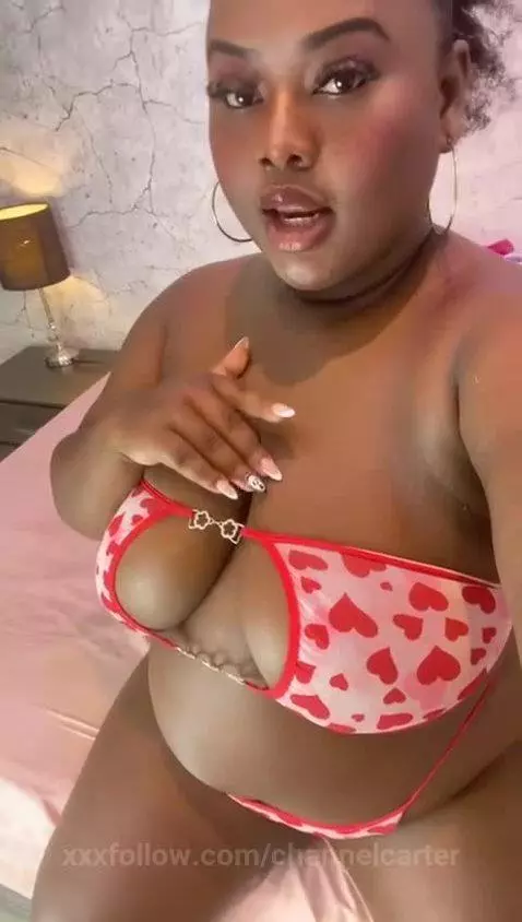 Dripping in oil and ready to play 🧴💋 by channelcarter