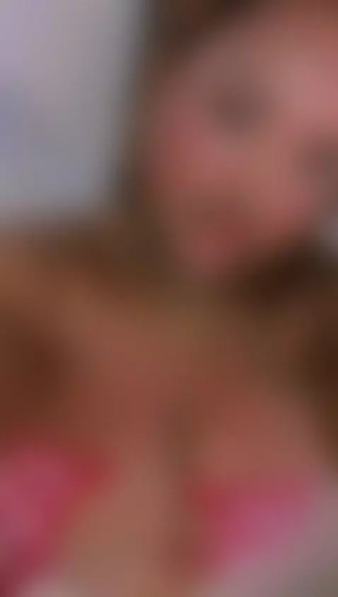 Naked… and thinking of your hands on me 😏🔥 by channelcarter